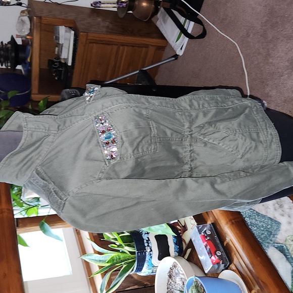 Candies Coat - Picture 3 of 10